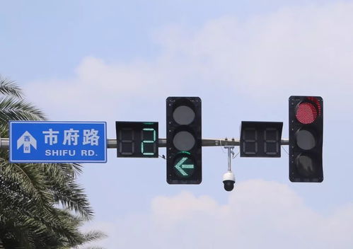 解读汽车与交通信号灯的互动—红绿灯转数背后的科学