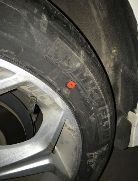 小汽车前胎使用什么型号？