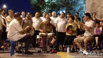 西安的夜幕下，网友捕捉的神秘闪光时刻
