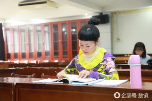 女子请假陪女儿高考，结果被学校开除的悲剧